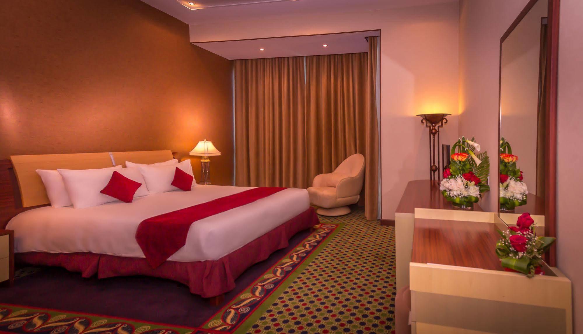 City Center Hotel Manama Exterior foto